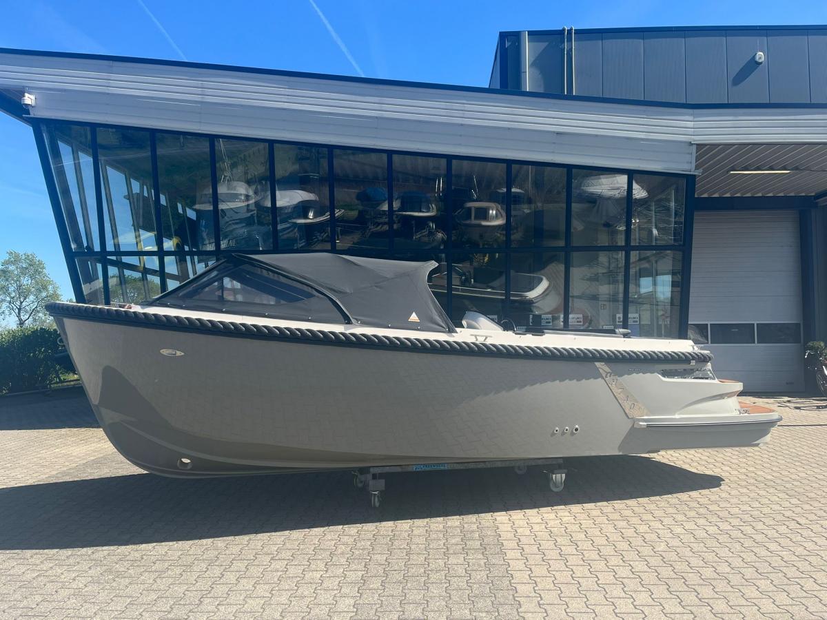 Oud Huijzer 740 Tender  Te koop
