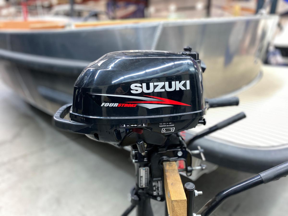 Suzuki 2.5 pk kortstaart For sale