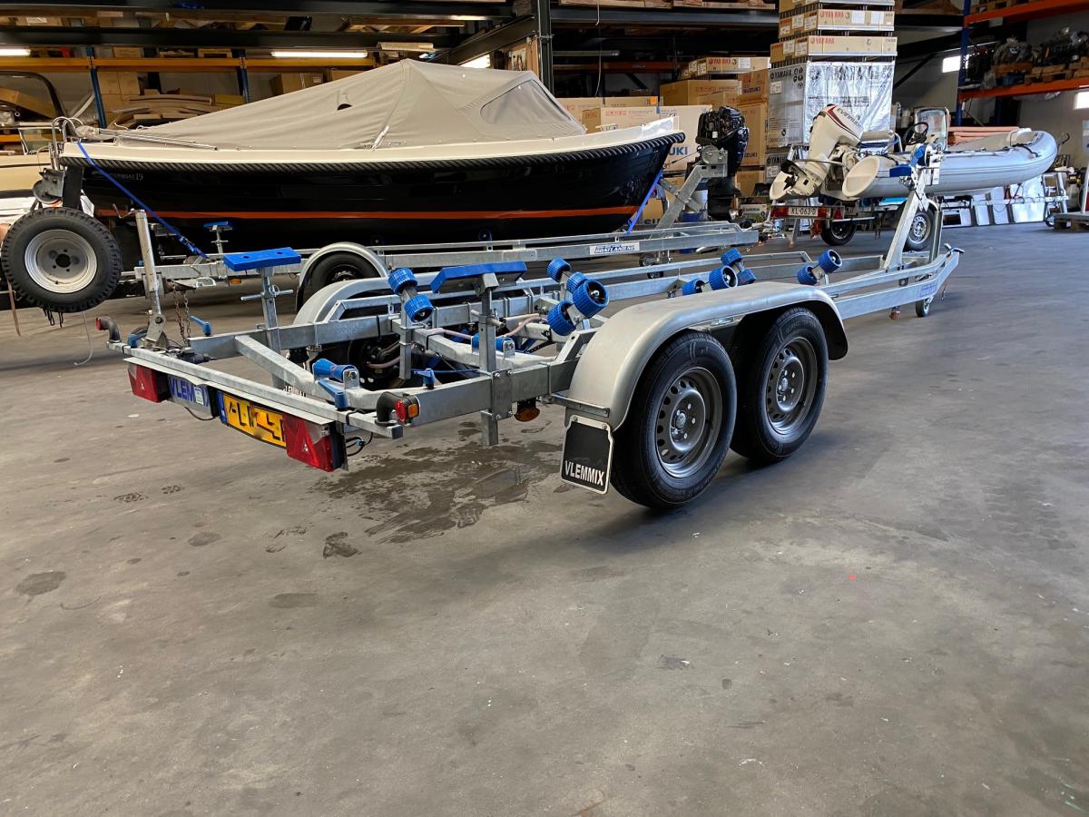 Vlemmix 2700 kg trailer Verkocht