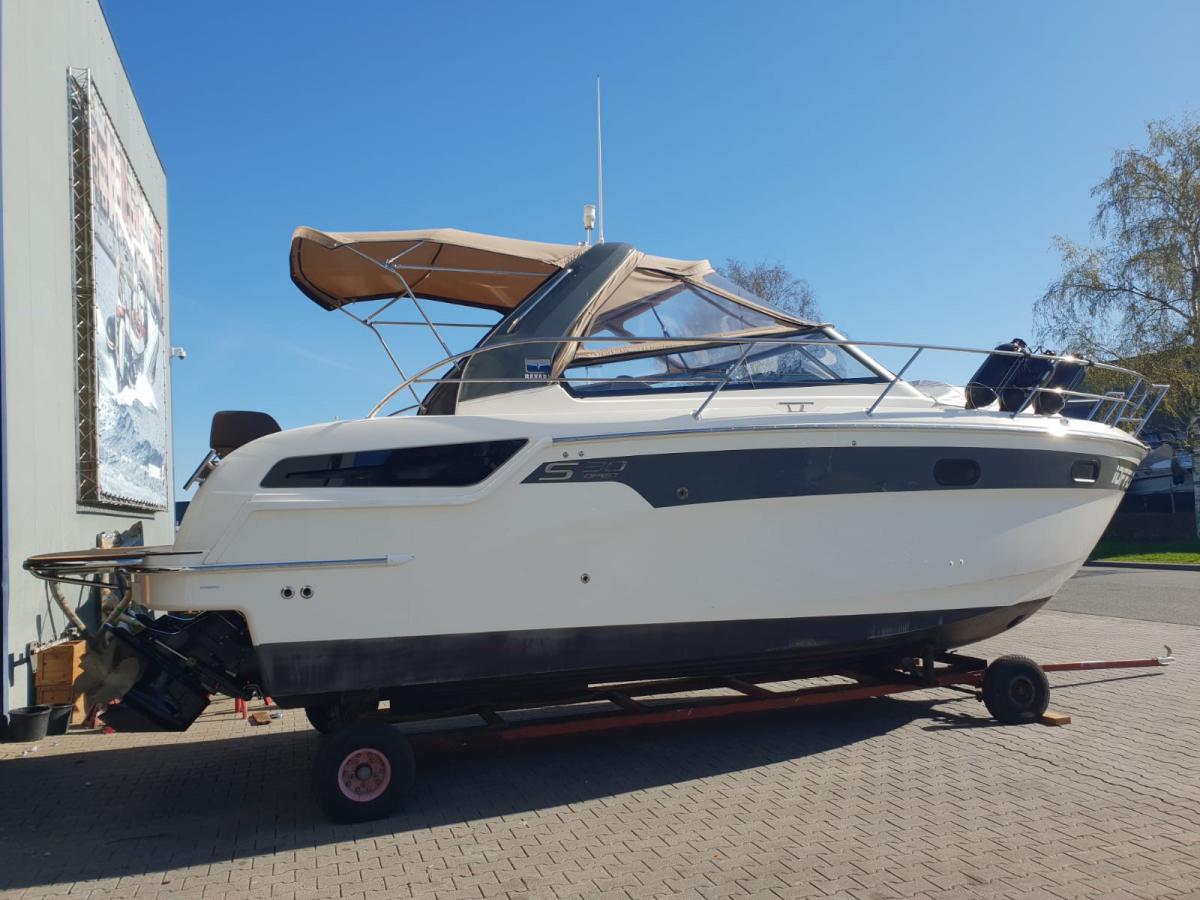 Bavaria = SOLD  S 30 SPORT OPEN met JOYSTICK besturing  