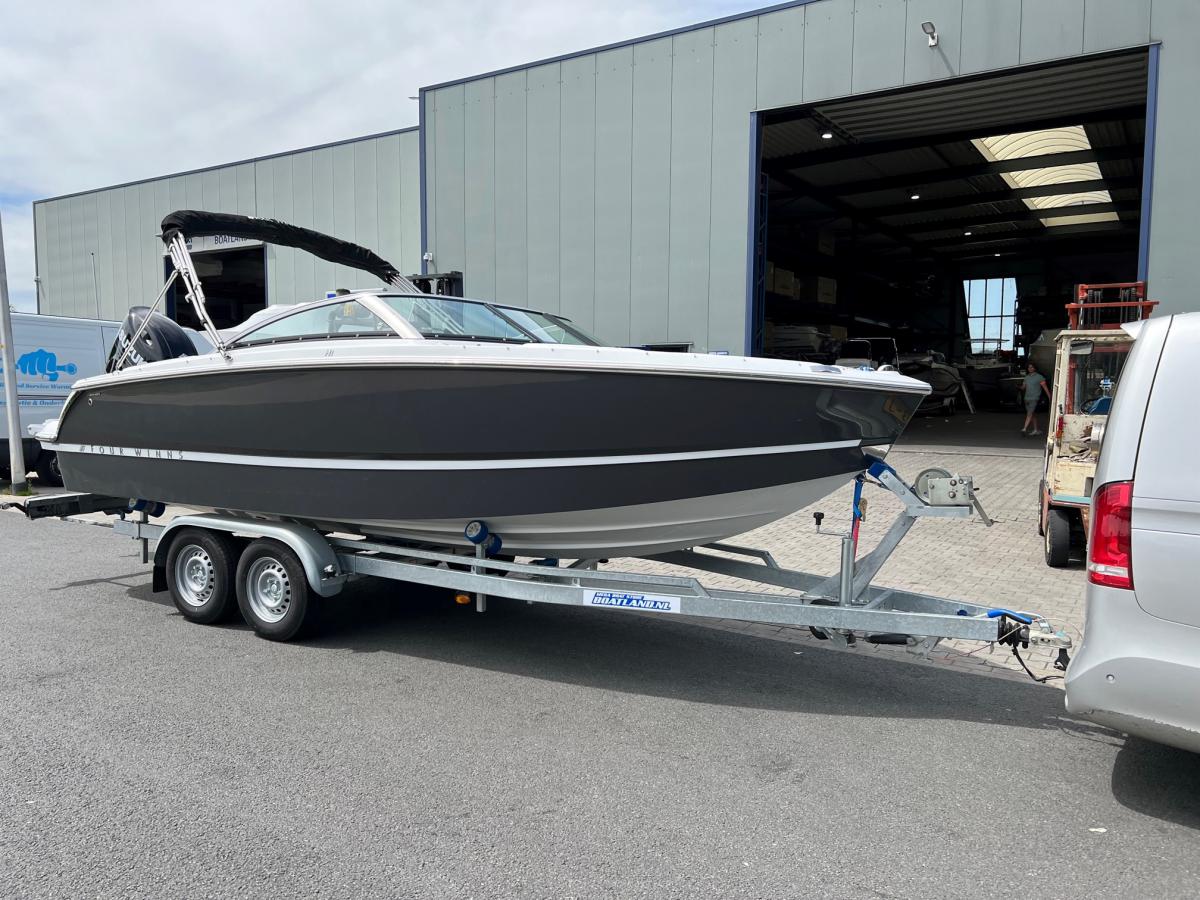 Four Winns  H1 OUTBOARD 21ft For sale