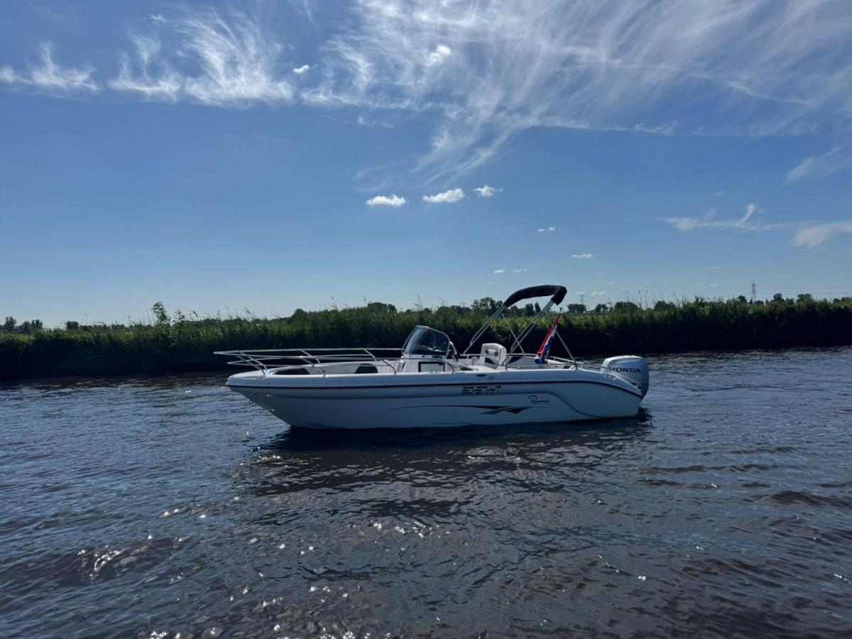 Ranieri Voyager 22 Te koop