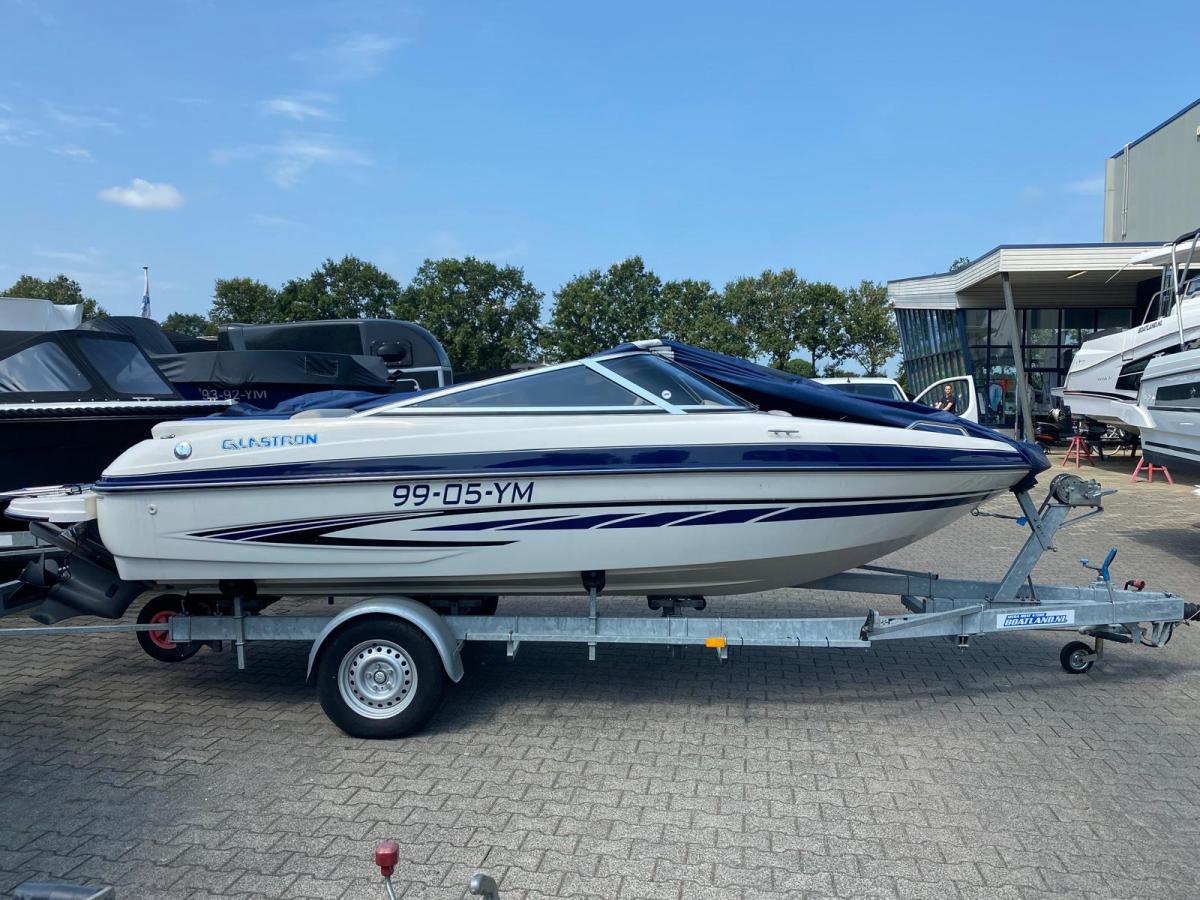 Glastron  GT 185 Bowrider  Te koop