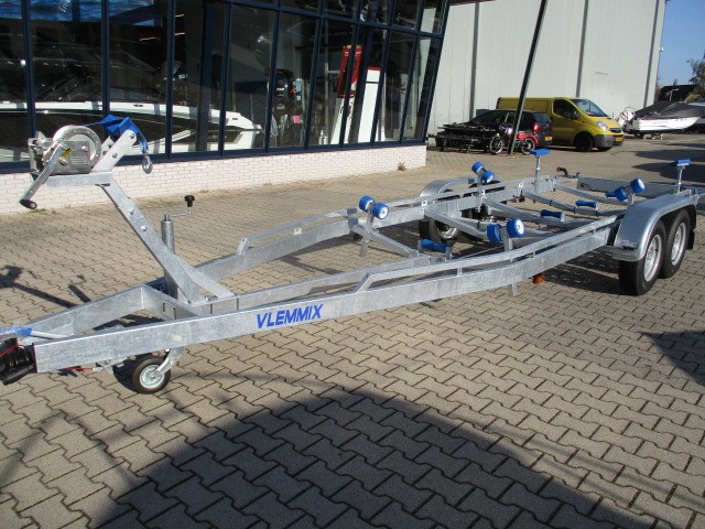 Vlemmix (direct leverbaar) F trailer 2700 kg tandem 