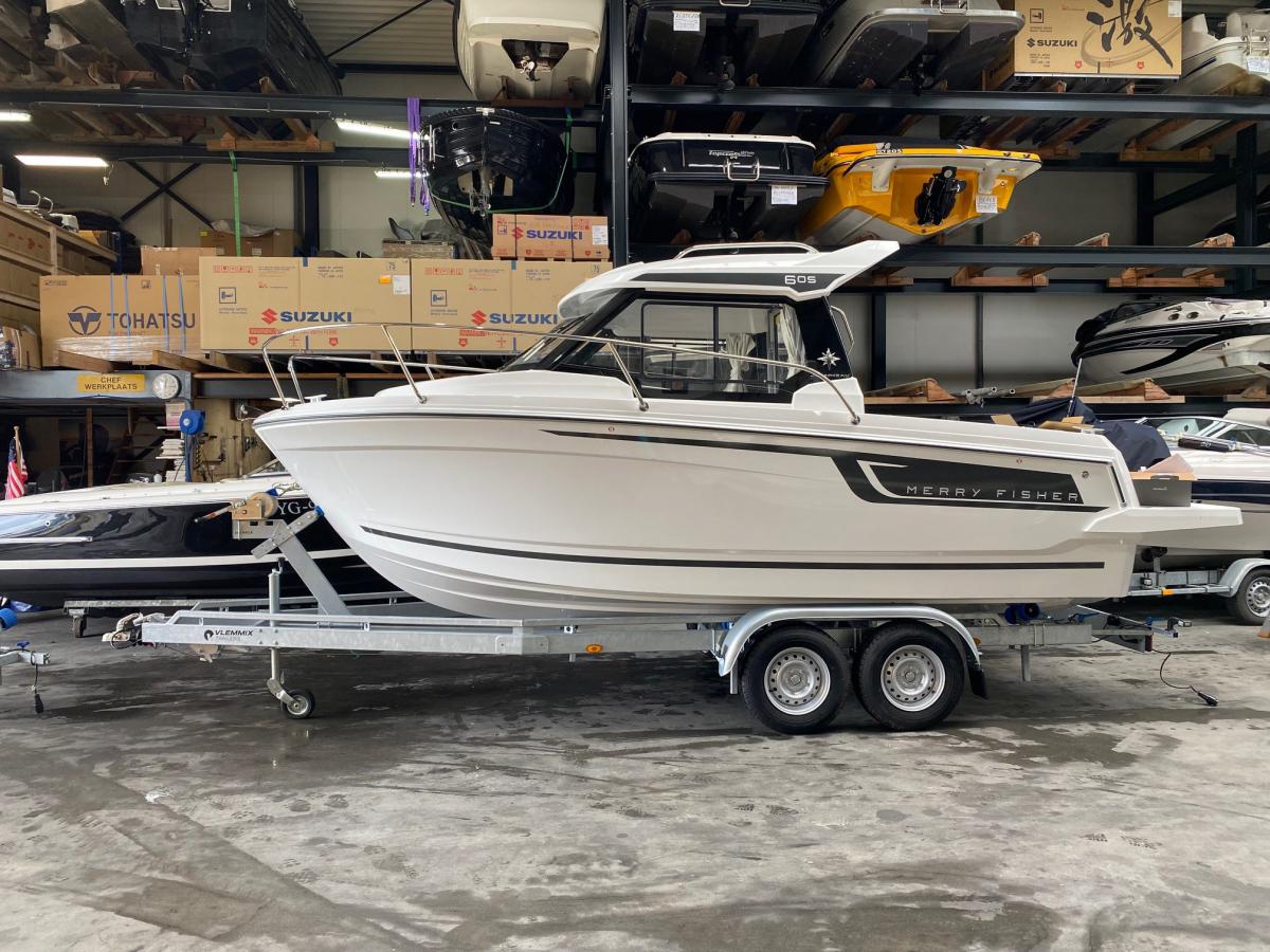 Jeanneau 605 Merry Fisher  Te koop