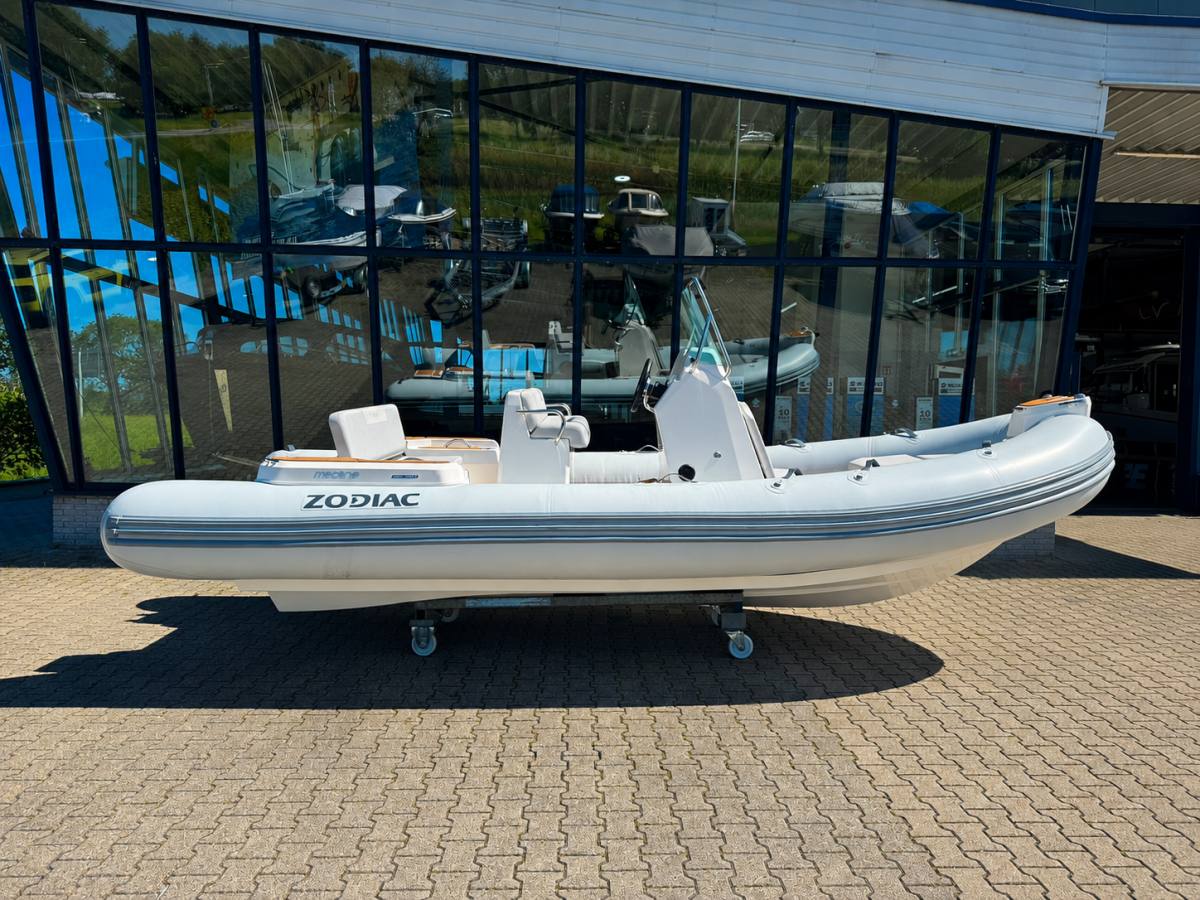 Zodiac Medline 5.8 RIB Voorjaar aanbieding  zu verkaufen