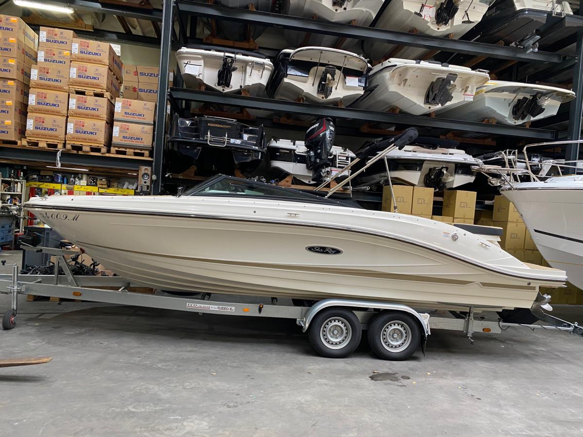 Sea Ray  230 SPX Bowrider zu verkaufen