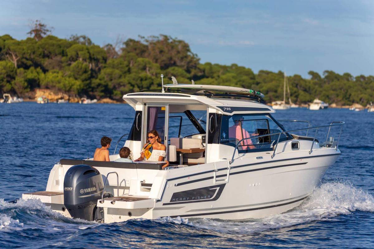JEANNEAU 795 S2 MERRY FISHER For sale