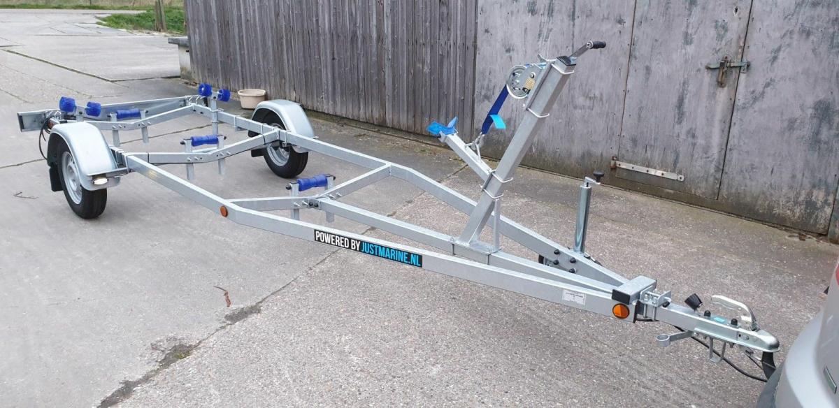 Marlin 750kg kanteltrailer z.g.a.n. Te koop