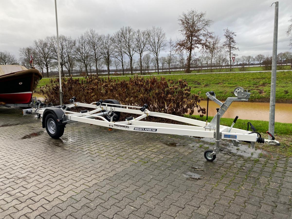 Freewheel Boattrailers  Ultra Light Aluminium  zu verkaufen