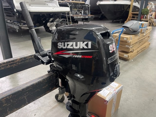 Suzuki DF9.9S zu verkaufen