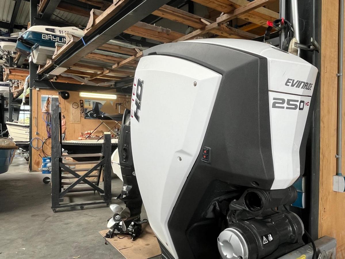 Evinrude Outboard motor ist VERKAUFT Etec G2 250-HO is SOLD! 