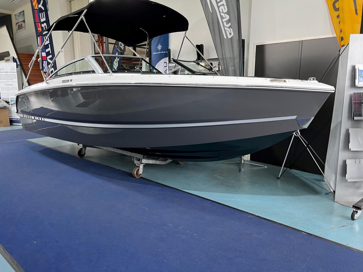 Four Winns  H1 ELEVATE  (DISPLAY BOAT) Te koop
