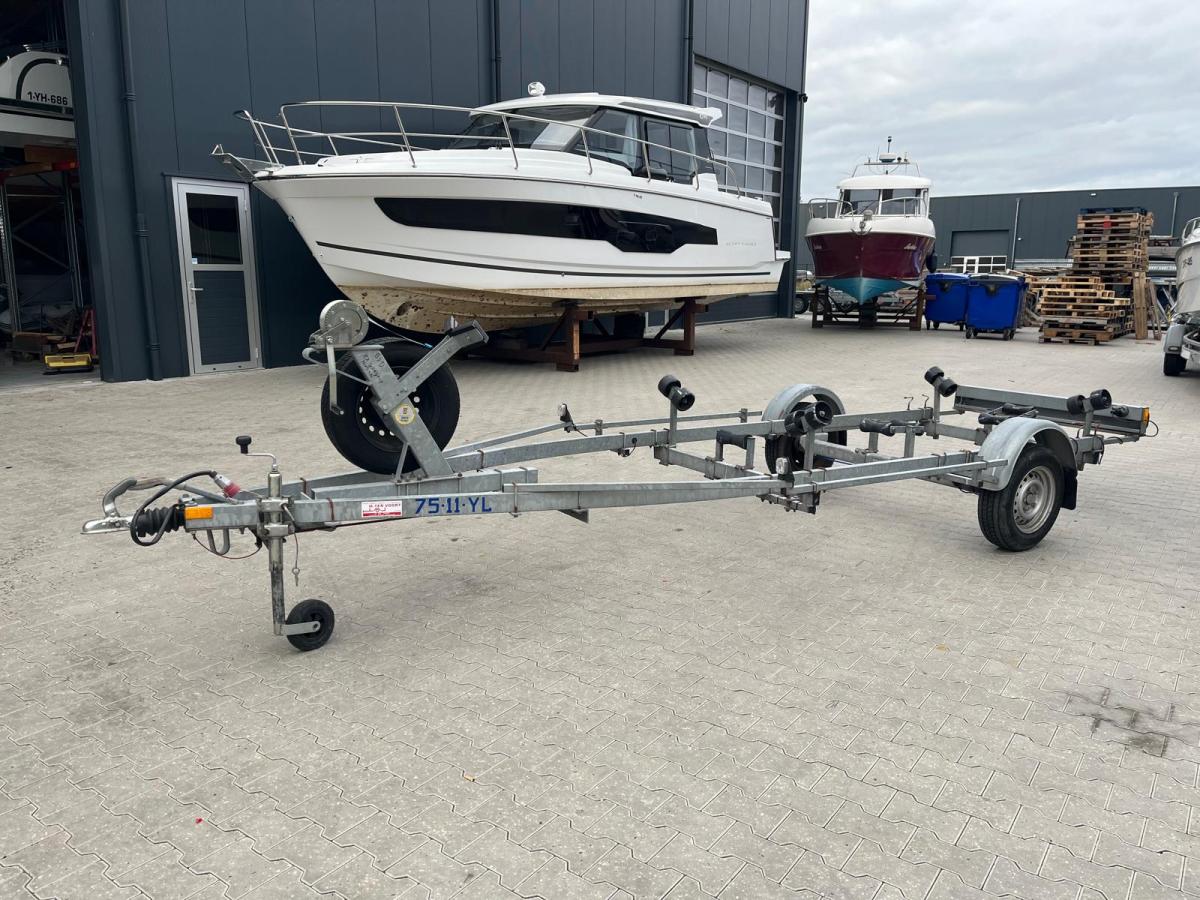 Kalf 1050KG boottrailer zu verkaufen