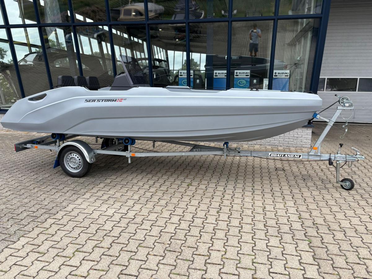 SEASTORM 17 zu verkaufen