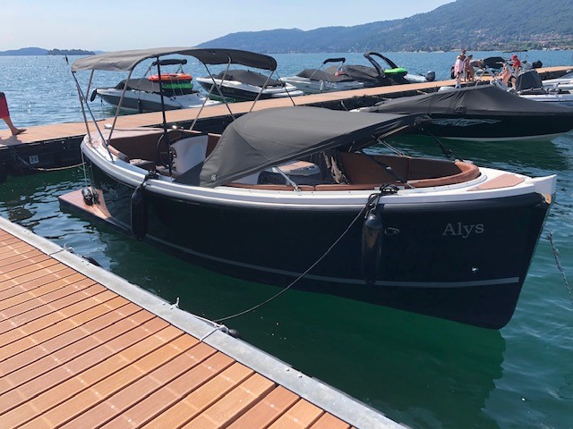 Maxima Tender sloep 650 Flying Lounge  