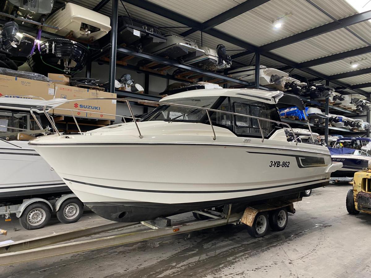 Jeanneau  Merry Fisher 795  zu verkaufen