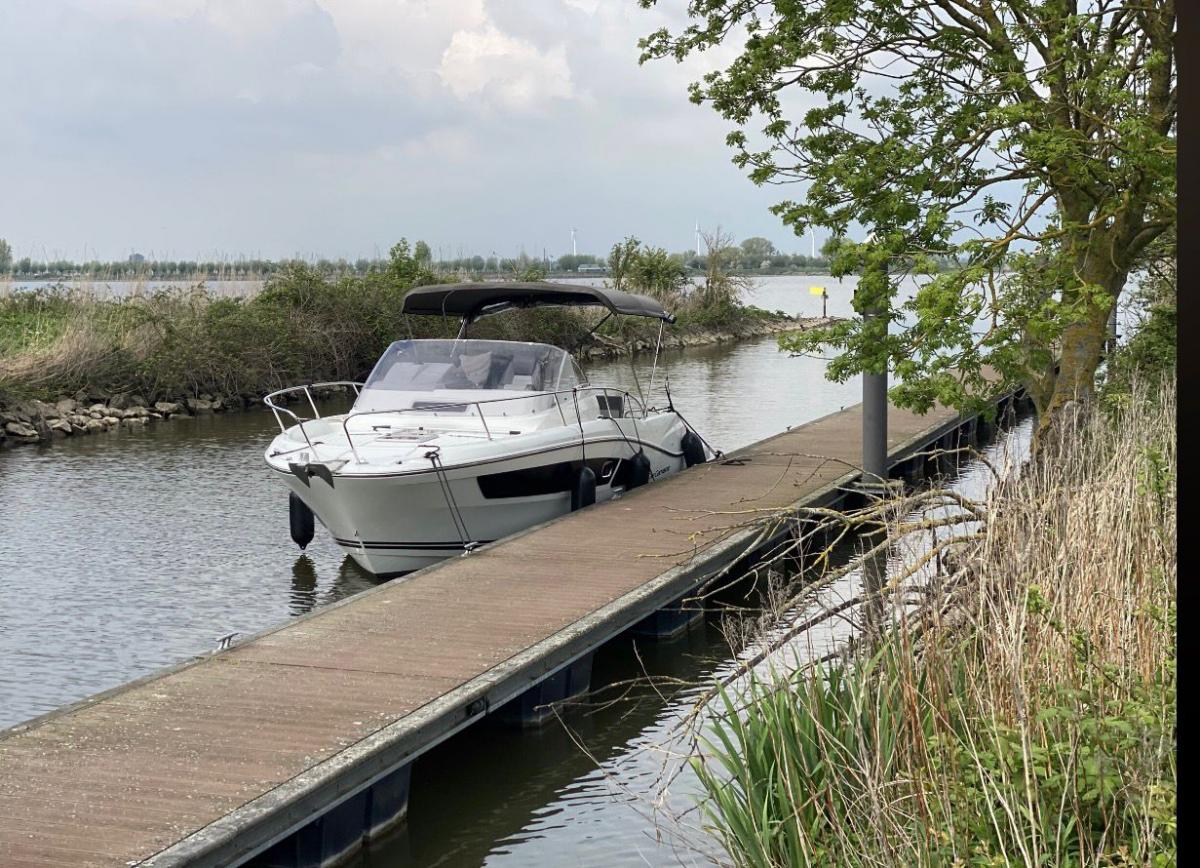 Jeanneau Cap Camarat 9.0 Walk Around Te koop