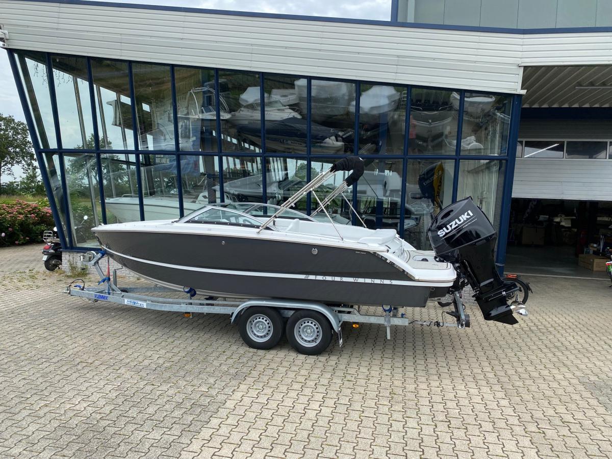 Four Winns H1 Outboard Bowrider zu verkaufen